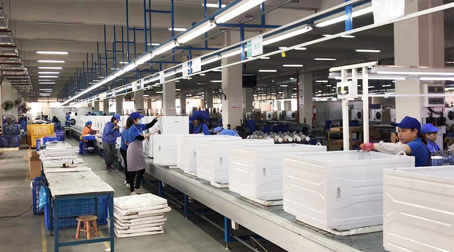 專業(yè)且專注！裝配車間開展客戶松下滾筒衣服烘干機(jī)生產(chǎn)