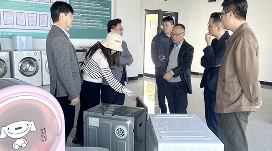 再續(xù)前緣！客戶遠(yuǎn)道而來到訪金環(huán)電器洽談滾筒干衣機(jī)合作