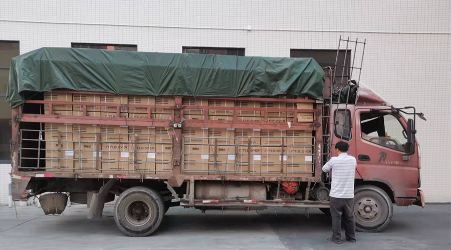 15天，金環(huán)電器順利完成電商客戶的內(nèi)衣干衣機(jī)出貨